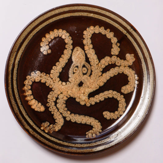 Studio Pottery Slipware Charger With Octopus Decoration