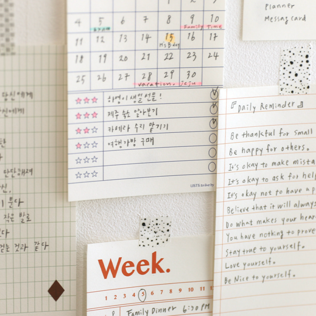 Paperian Lists To Live by 'Monthly' Memo Pad